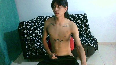 SebasT_sex live cam on Cam4