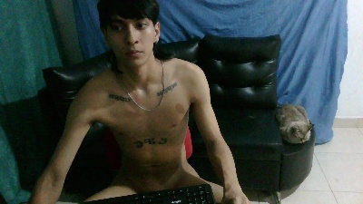 SebasT_sex live cam on Cam4