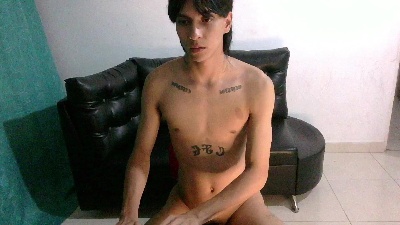 SebasT_sex live cam on Cam4
