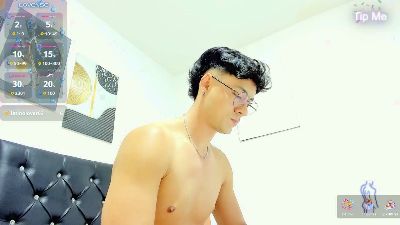 Sebastian_Dash live cam on Cam4