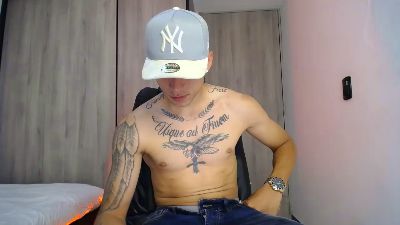 Sebastiann live cam on Cam4