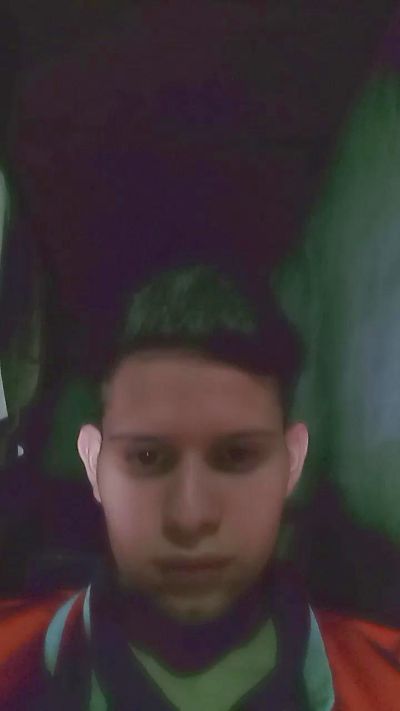Sebastianyu live cam on Cam4