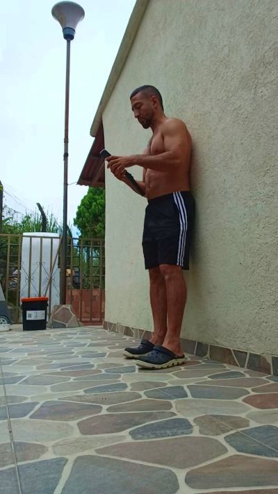 Sebasxx97 live cam on Cam4