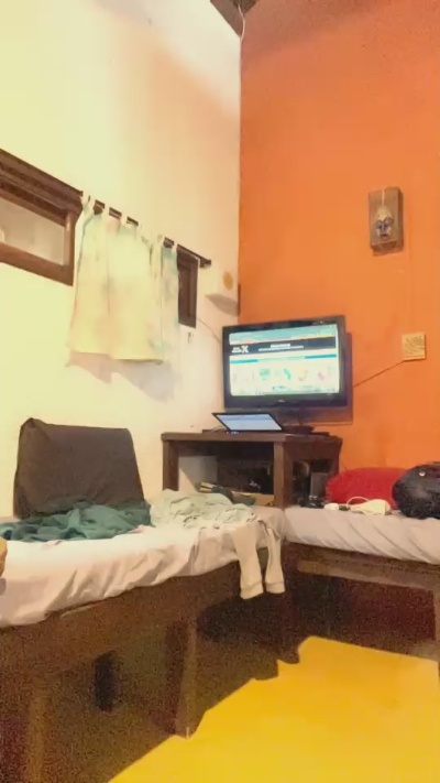 Secretflp live cam on Cam4