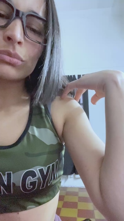 Sedabrava live cam on Cam4