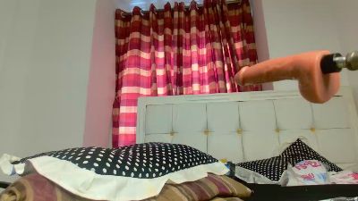 Seductive_candy live cam on Cam4