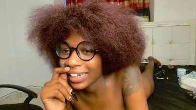 Seductive_candy live cam on Cam4