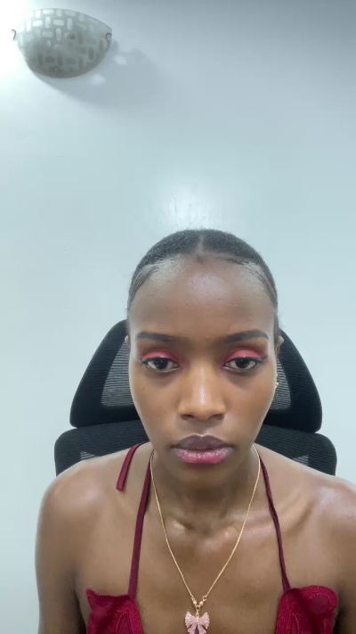 Seductivehoney live female webcam from Zimbabwe