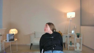 SeemaHoggle live cam on Cam4