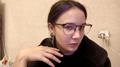 SeemaVallee live cam on Cam4