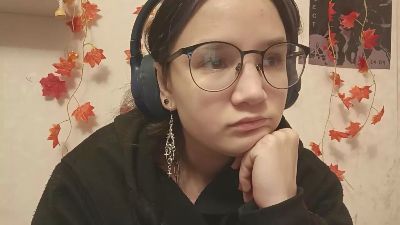 SeemaVallee live cam on Cam4