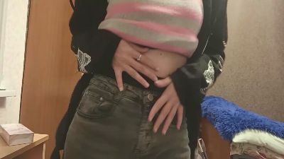SeemaVallee live cam on Cam4