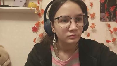 SeemaVallee live cam on Cam4