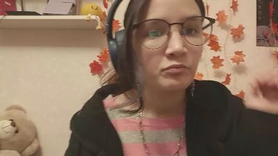 SeemaVallee live cam on Cam4