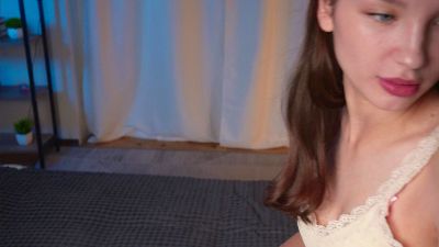 SelinaNesa live cam on Cam4