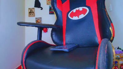 Selinna_Kylie live cam on Cam4