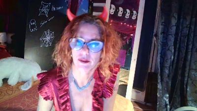 SelvaGreen live cam on Cam4