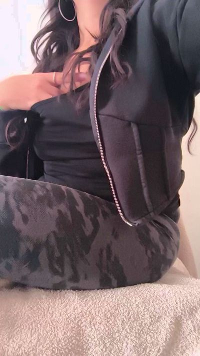 Selvaggia live cam on Cam4