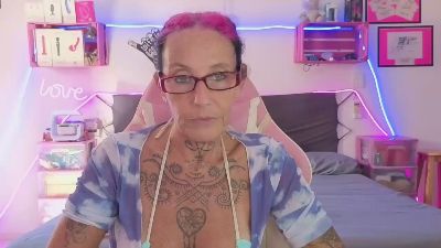 SelvaggiaCaribe live cam on Cam4