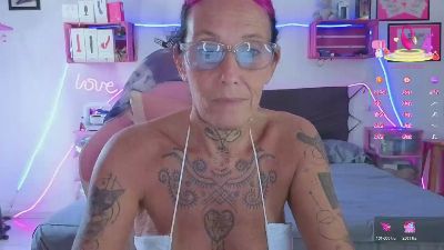 SelvaggiaCaribe live cam on Cam4