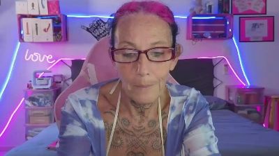 SelvaggiaCaribe live cam on Cam4