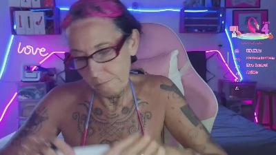 SelvaggiaCaribe live cam on Cam4