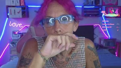 SelvaggiaCaribe live cam on Cam4