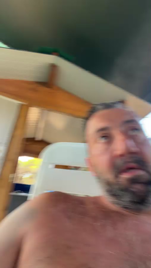 Semplic8 live cam on Cam4