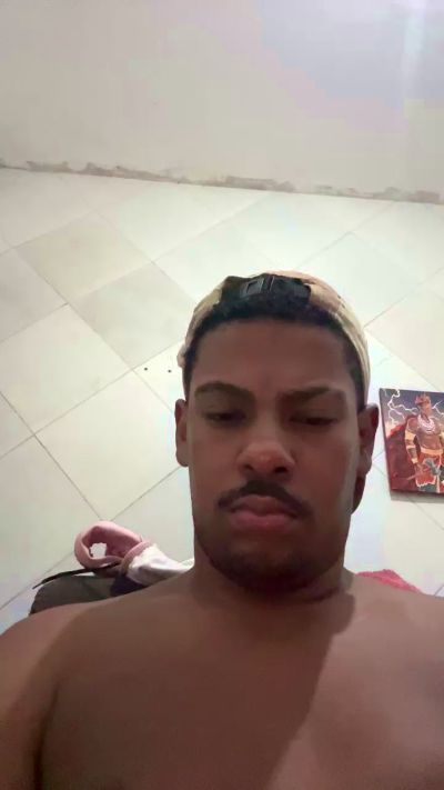 Senhornunes live cam on Cam4