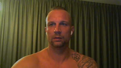 Sense084 live cam on Cam4