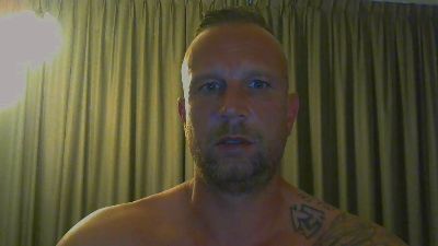 Sense084 live cam on Cam4