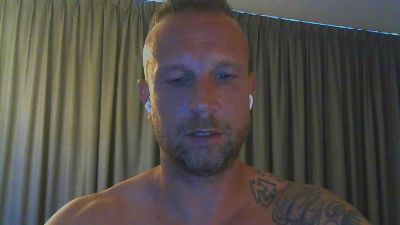 Sense084 live cam on Cam4