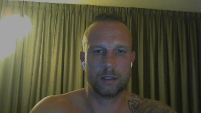 Sense084 live cam on Cam4