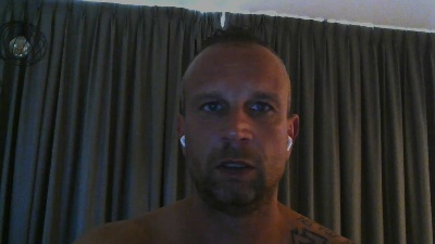 Sense084 live cam on Cam4