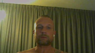 Sense084 live cam on Cam4