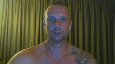 Sense084 live cam on Cam4