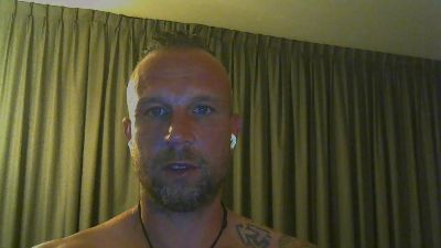 Sense084 live cam on Cam4