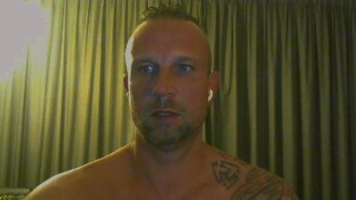 Sense084 live cam on Cam4