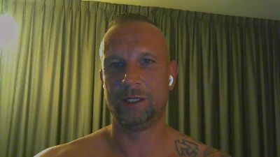 Sense084 live cam on Cam4