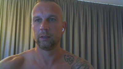 Sense084 live cam on Cam4