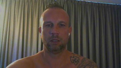 Sense084 live cam on Cam4