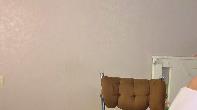 SerenaFields live cam on Cam4
