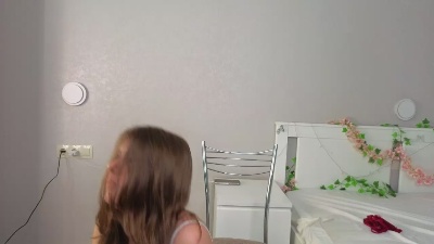 SerenaFields live cam on Cam4