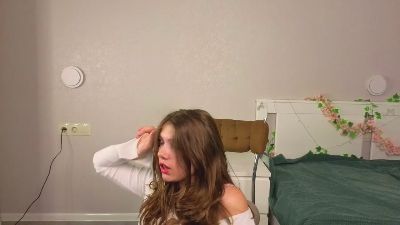 SerenaFields live cam on Cam4