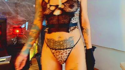 Serenade_Stark live cam on Cam4