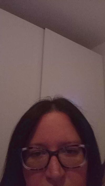 Serenaveneta94 live cam on Cam4
