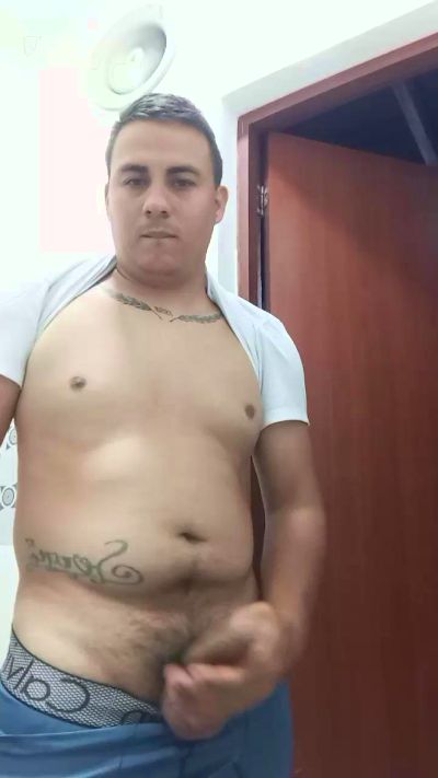 Sergio201829 live cam on Cam4