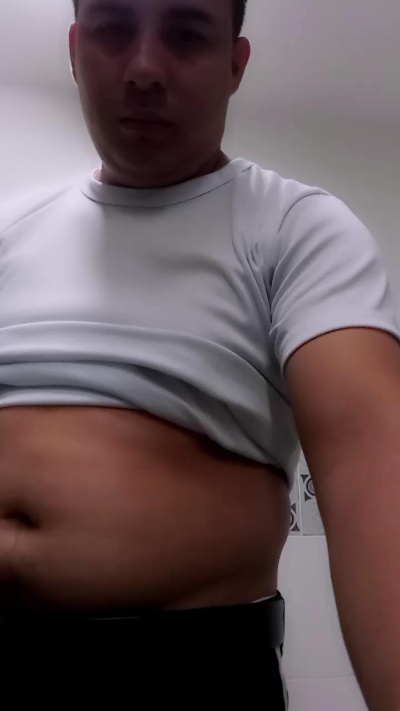 Sergio201829 live cam on Cam4
