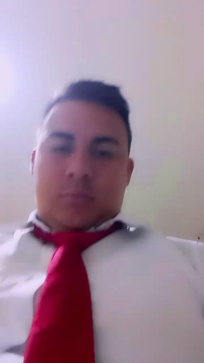 Sergio201829 live cam on Cam4