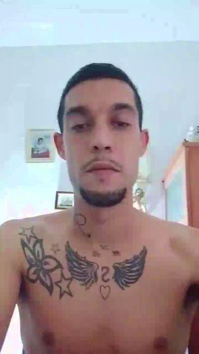 Sergio33 webcam cam4 model stream image